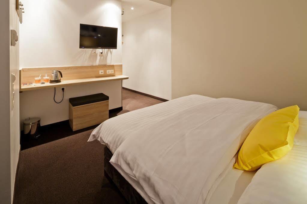 B&B Hotel München-Olympiapark Dış mekan fotoğraf